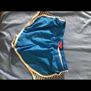 Running shorts